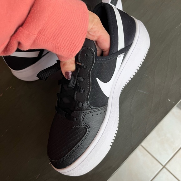 Nike Platform tennis shoes - Picture 4 of 11